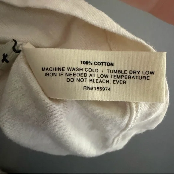 imogene + willie Cream Graphic T-Shirt - Picture 3 of 6